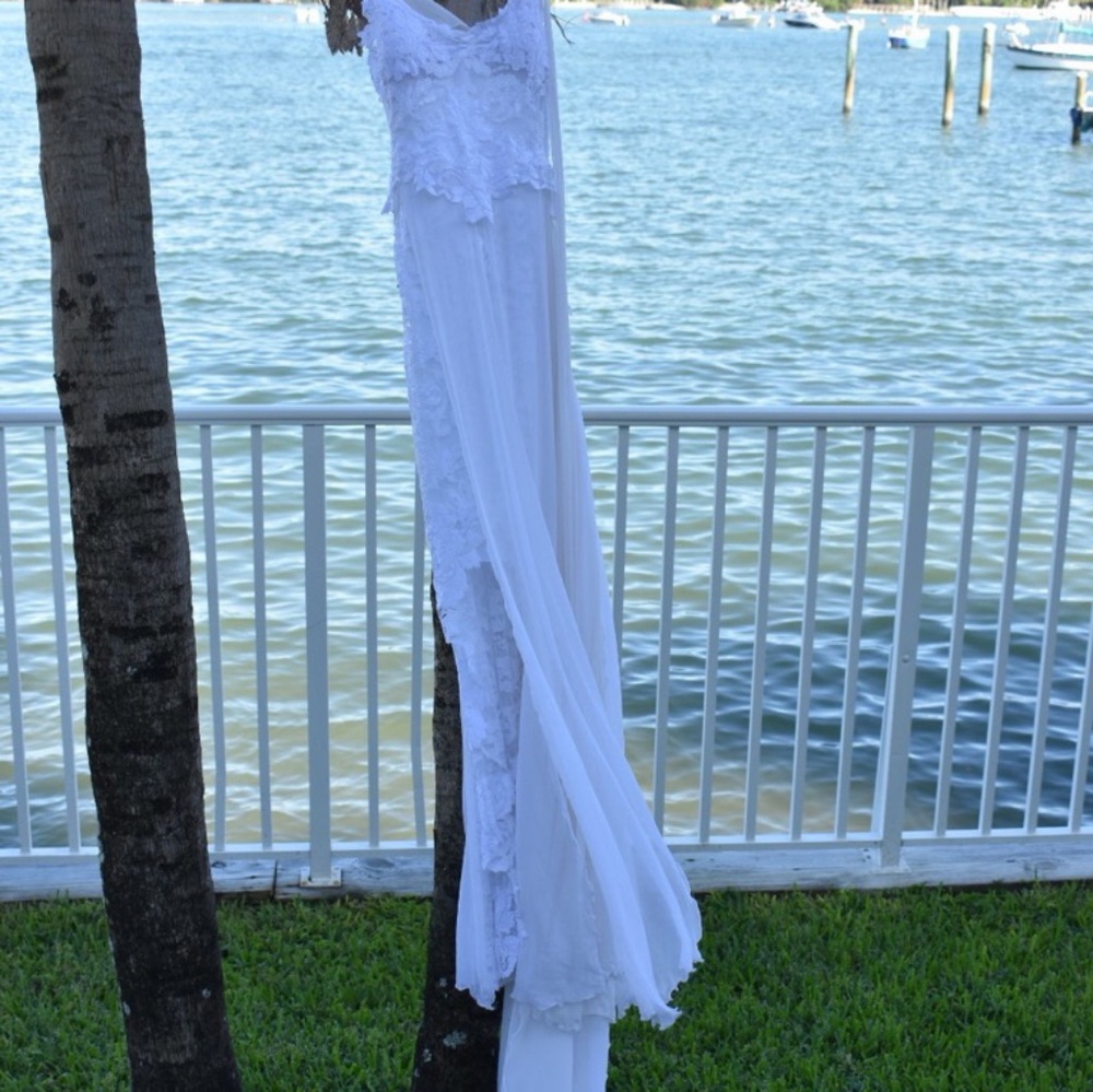 Grace Loves Lace Hollie Wedding dress